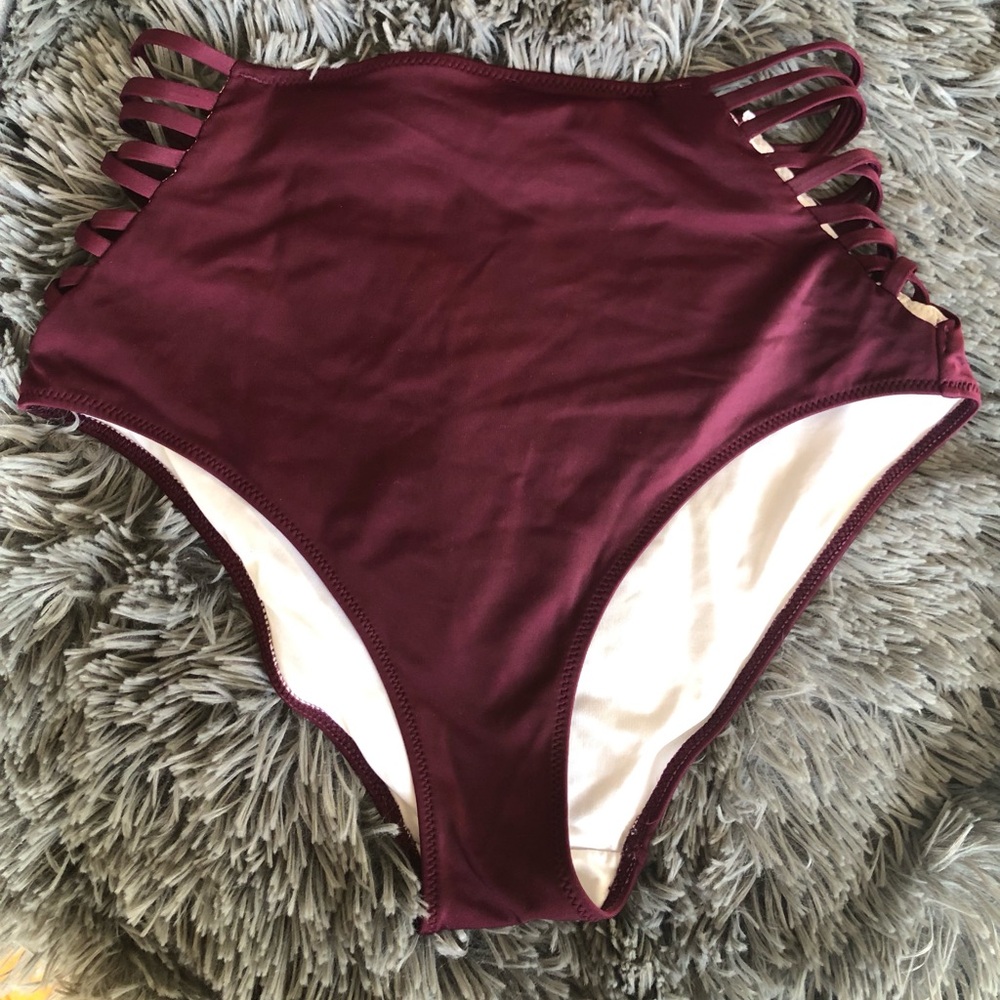 PINK VICTORIA’S SECRET HIGHWAIST BIKINI BOTTOM 🐠
